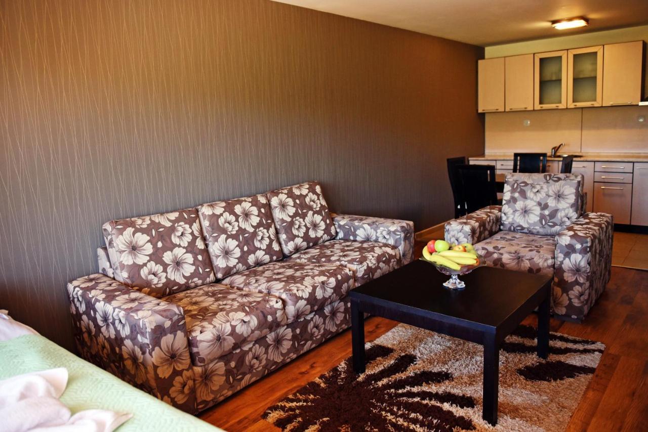 Aparthotel Forest Nook Pamporovo Exterior photo