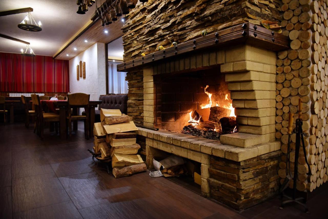 Aparthotel Forest Nook Pamporovo Exterior photo
