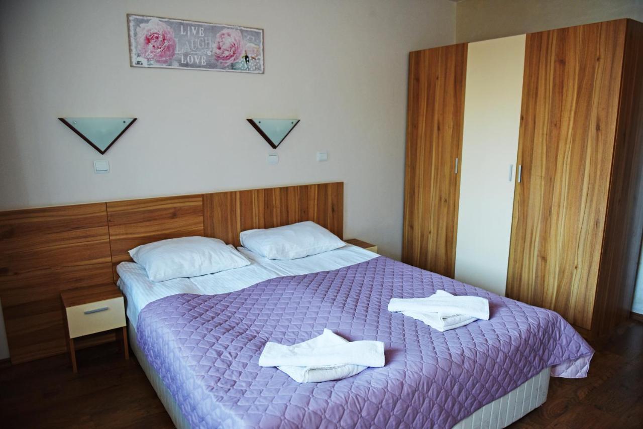 Aparthotel Forest Nook Pamporovo Exterior photo